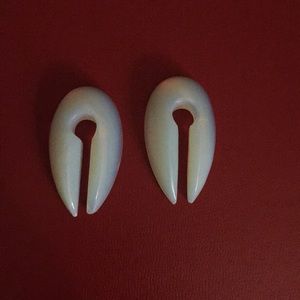 Opal ear weights